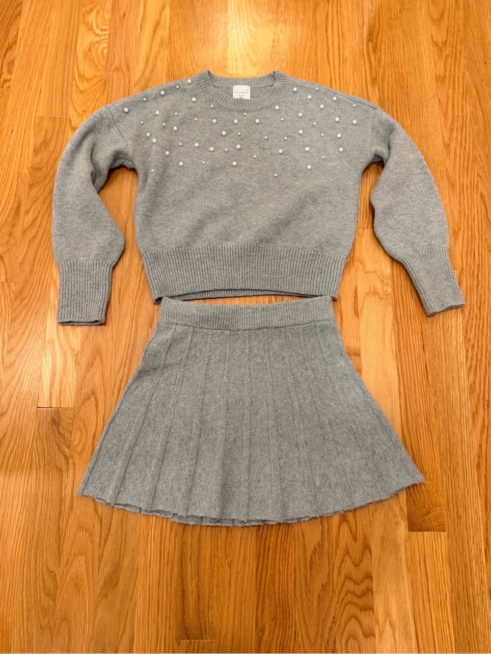 Abercrombie Kids Gray Sweater and Skirt Set - Size 7/8 Skirt, 9/10 Sweater